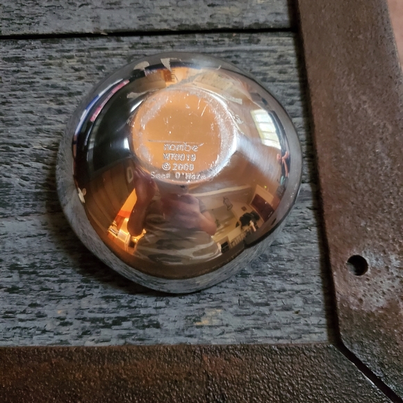 Silver Nambe Heart Bowl - Picture 2 of 4